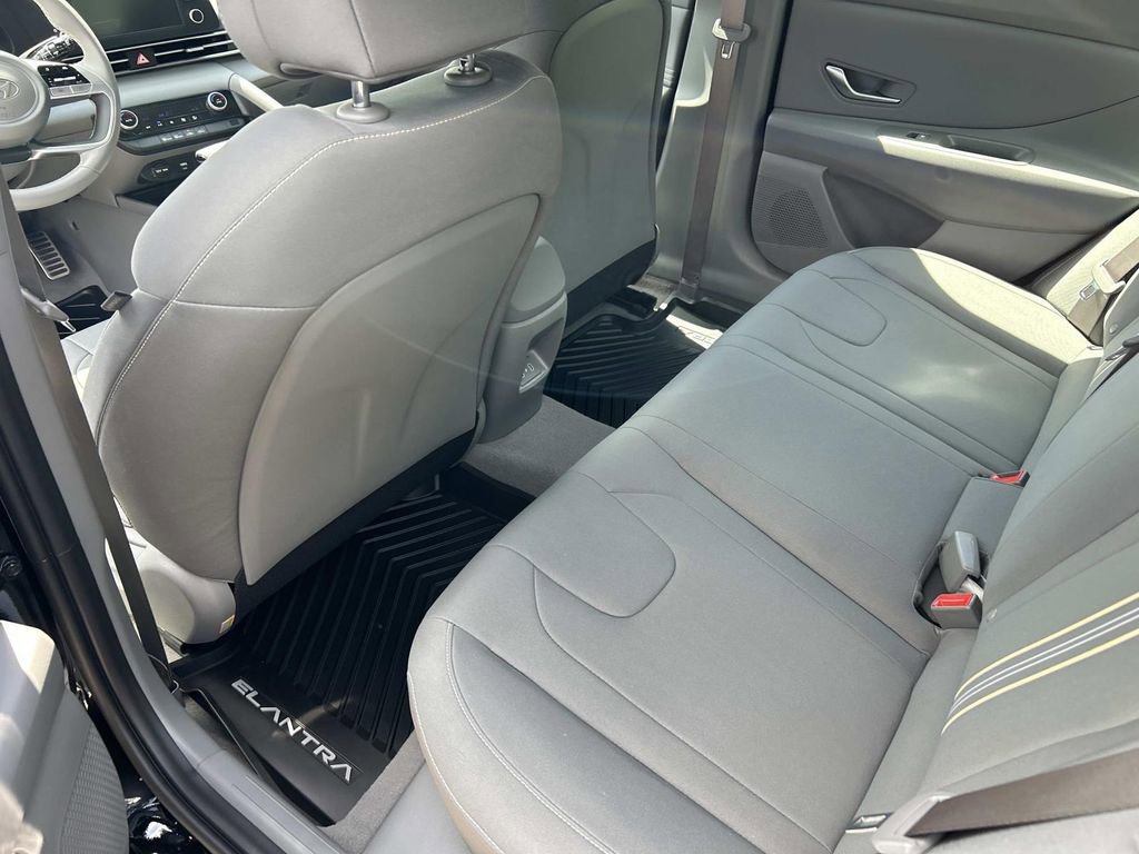 New 2026 Hyundai Elantra Sport FWD image 16