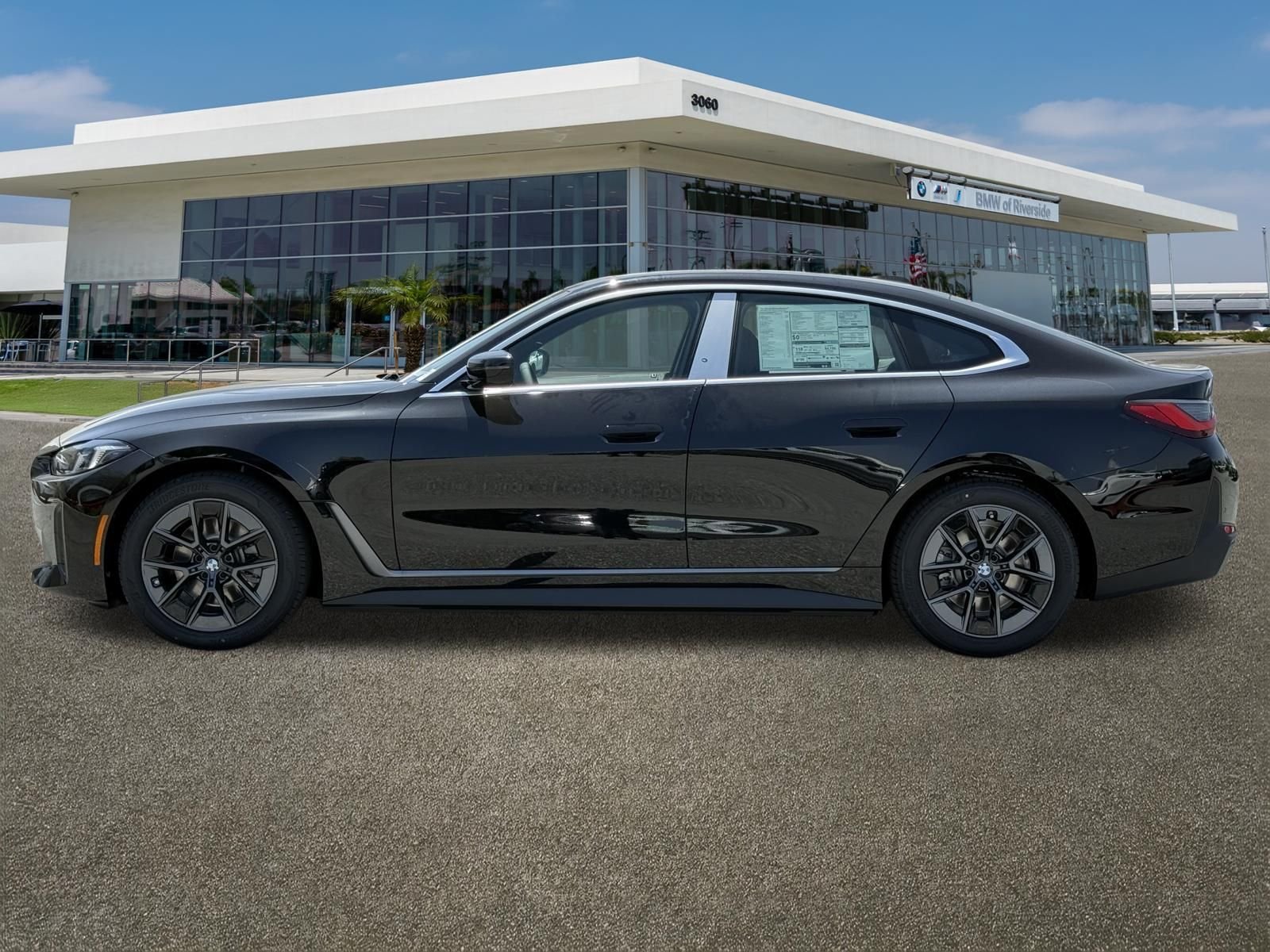 New 2026 BMW i4 eDrive40 w/ Premium Package RWD image 6