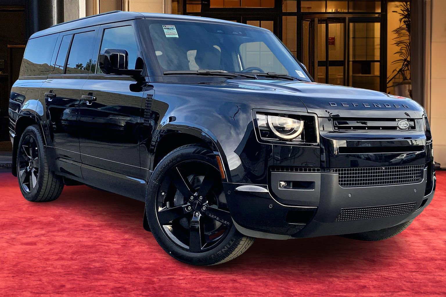 New 2026 Land Rover Defender 130 X-Dynamic SE image 19