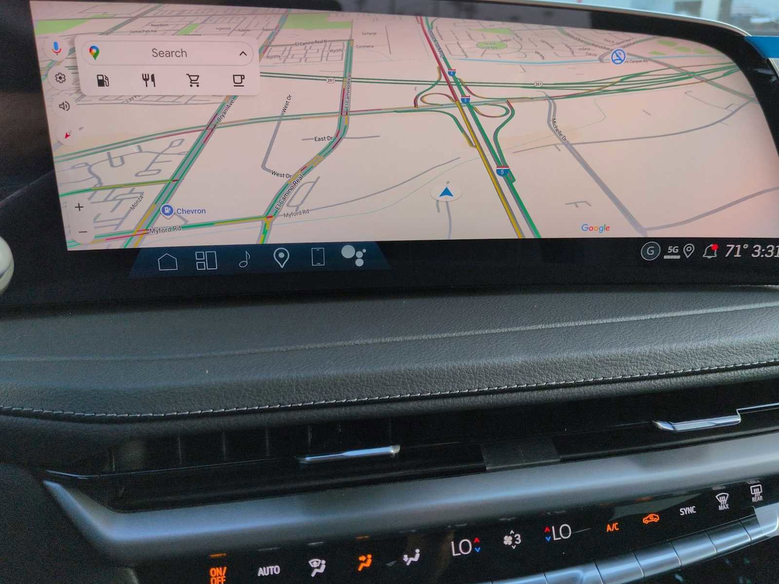 New 2025 Cadillac XT4 Premium Luxury image 19