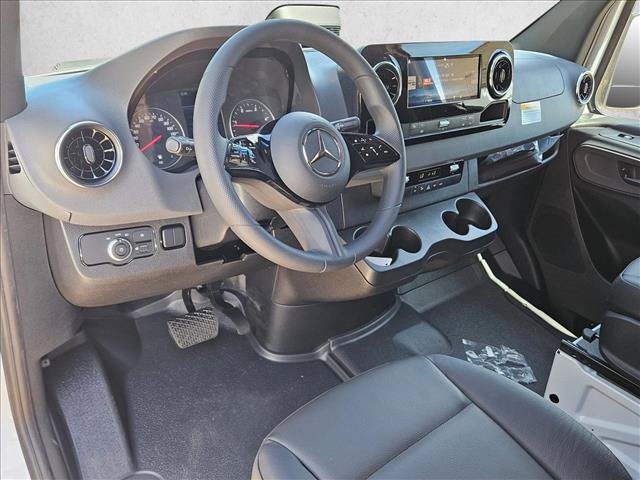 New 2026 Mercedes-Benz Sprinter 2500 image 9