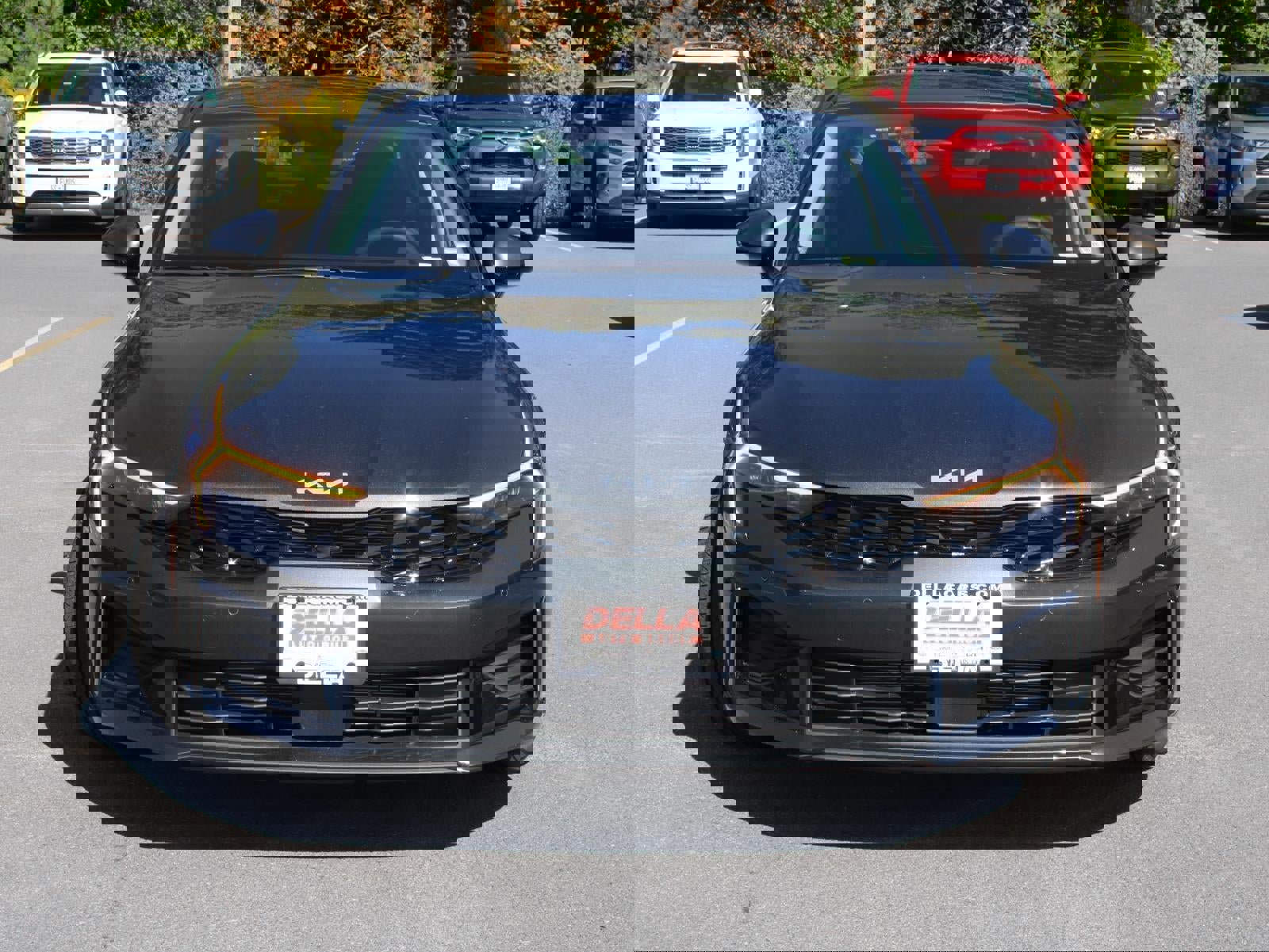 New 2025 Kia K5 LXS image 2