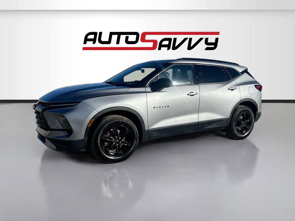 Used 2023 Chevrolet Blazer LT w/ Midnight/Sport Edition image 3