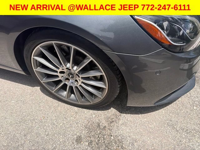Used 2018 Mercedes-Benz SLC 300 image 4