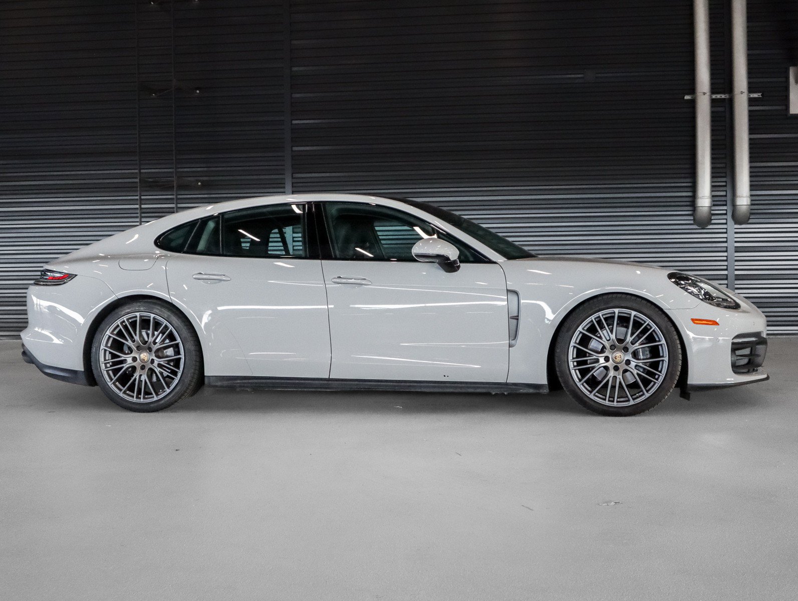 Certified 2023 Porsche Panamera Platinum Edition RWD image 11