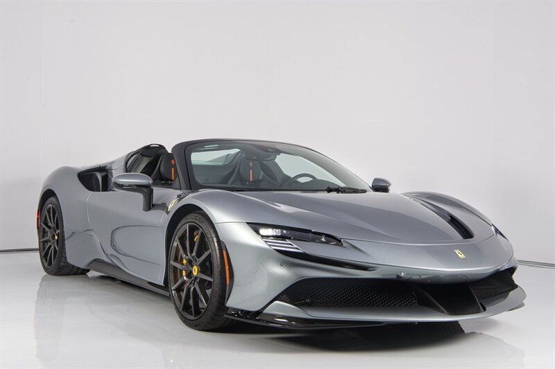 Used 2023 Ferrari SF90 Spider AWD/4WD image 2