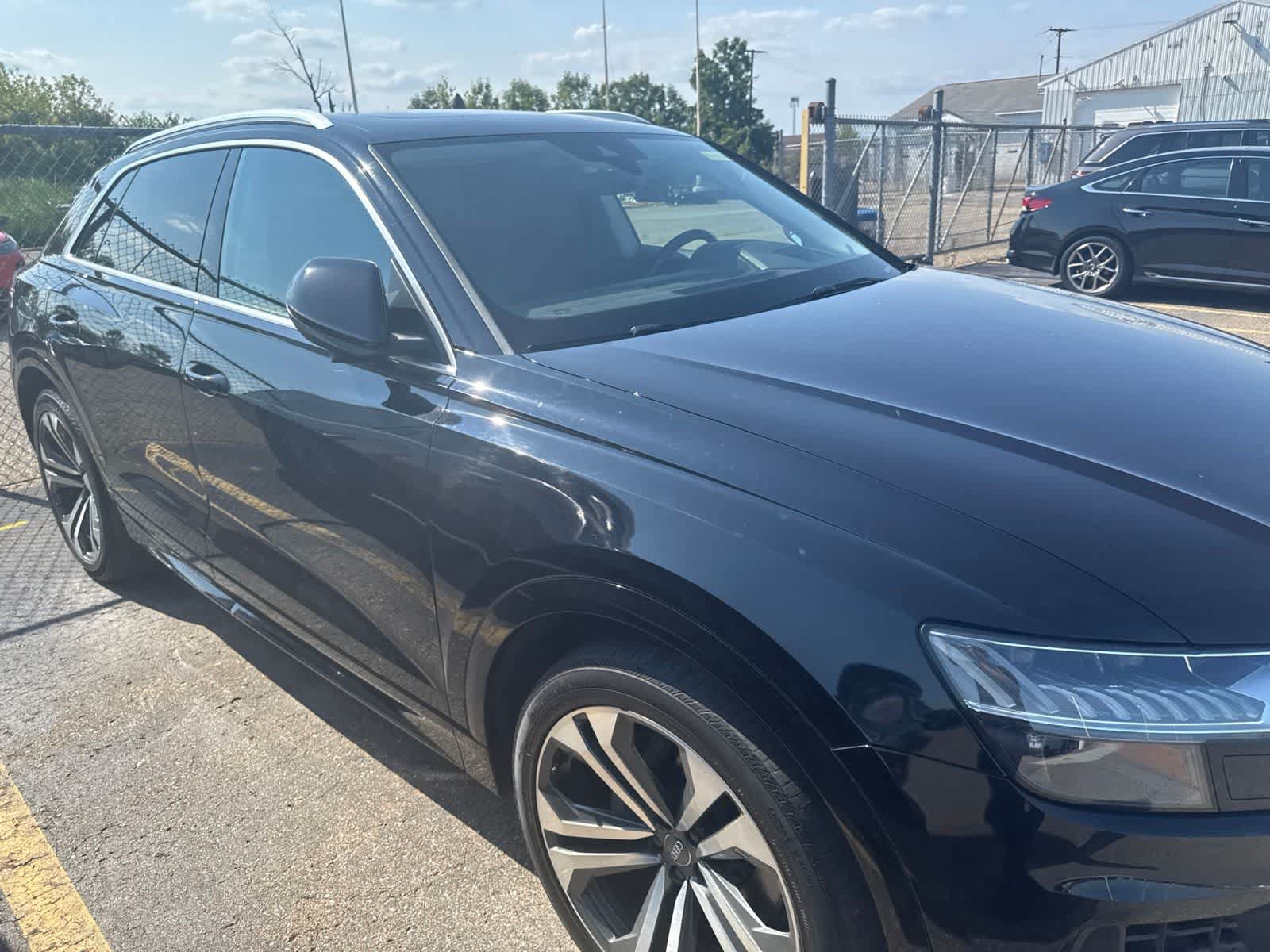 Used 2019 Audi Q8 Prestige AWD/4WD image 8