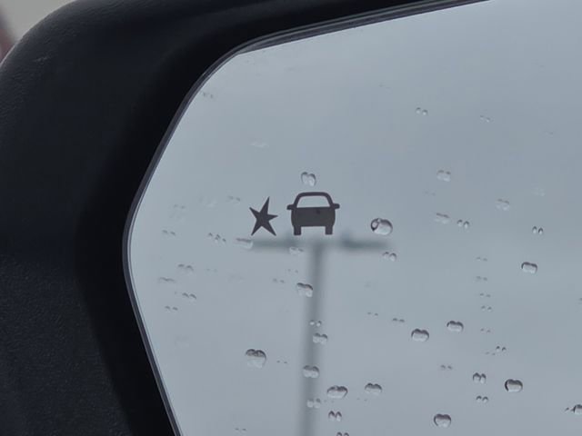 Used 2019 Chevrolet Equinox LT image 9