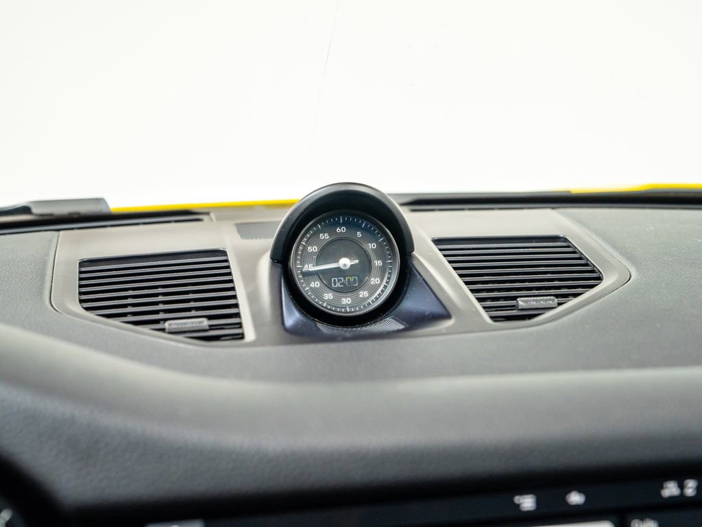 Used 2020 Porsche 911 Carrera S RWD image 19