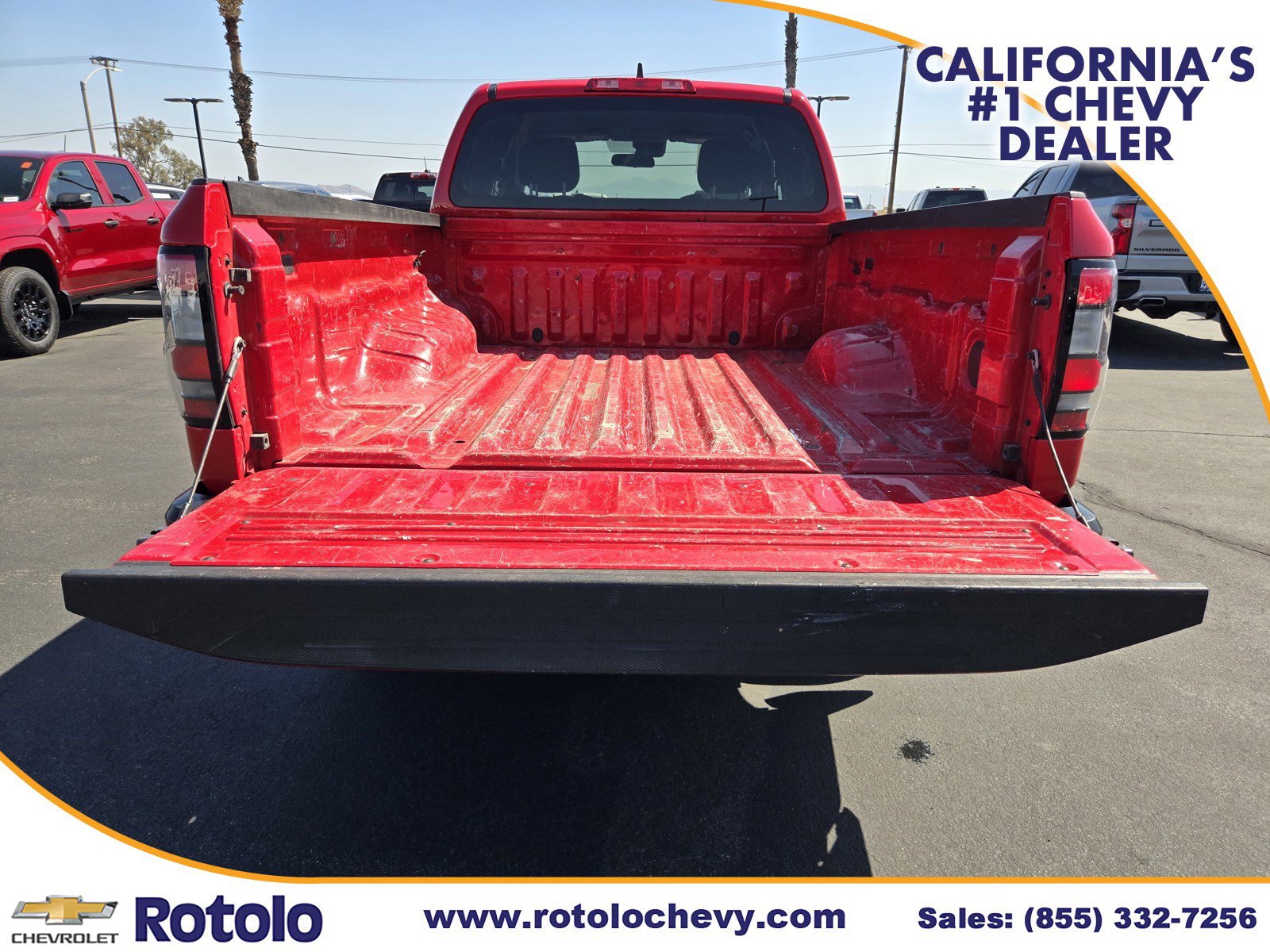 Used 2024 Nissan Frontier S RWD image 13