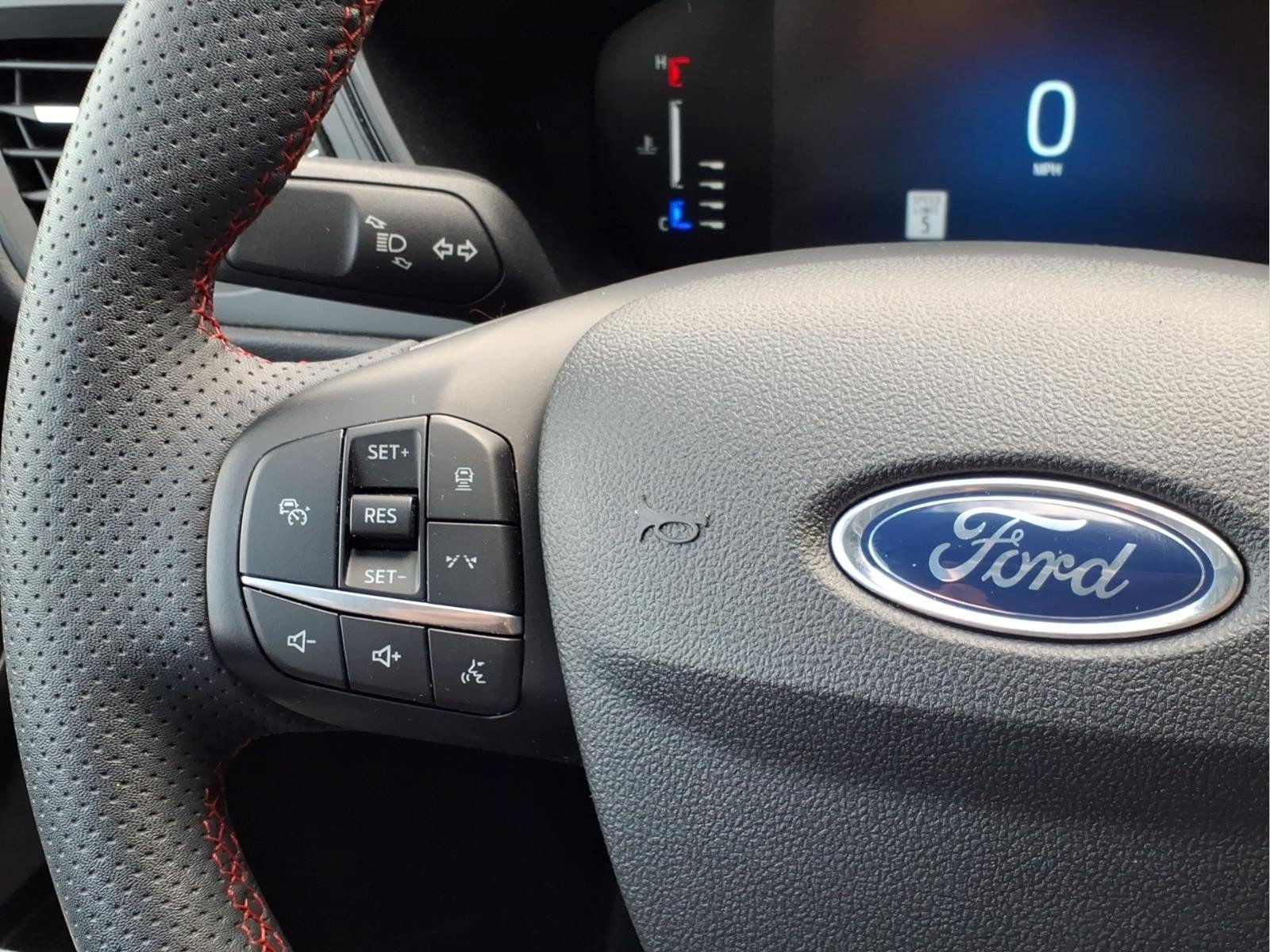 Used 2023 Ford Escape ST-Line w/ Tech Pack #1 AWD/4WD image 21