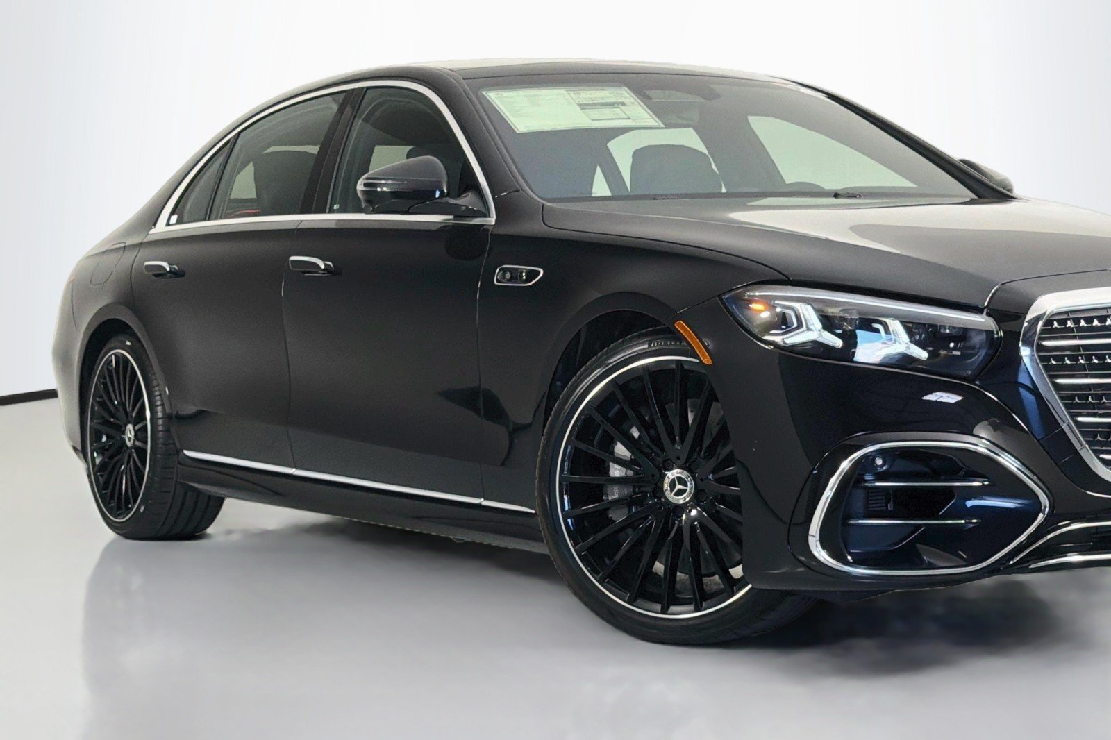 New 2027 Mercedes-Benz S 580 4MATIC Sedan image 13