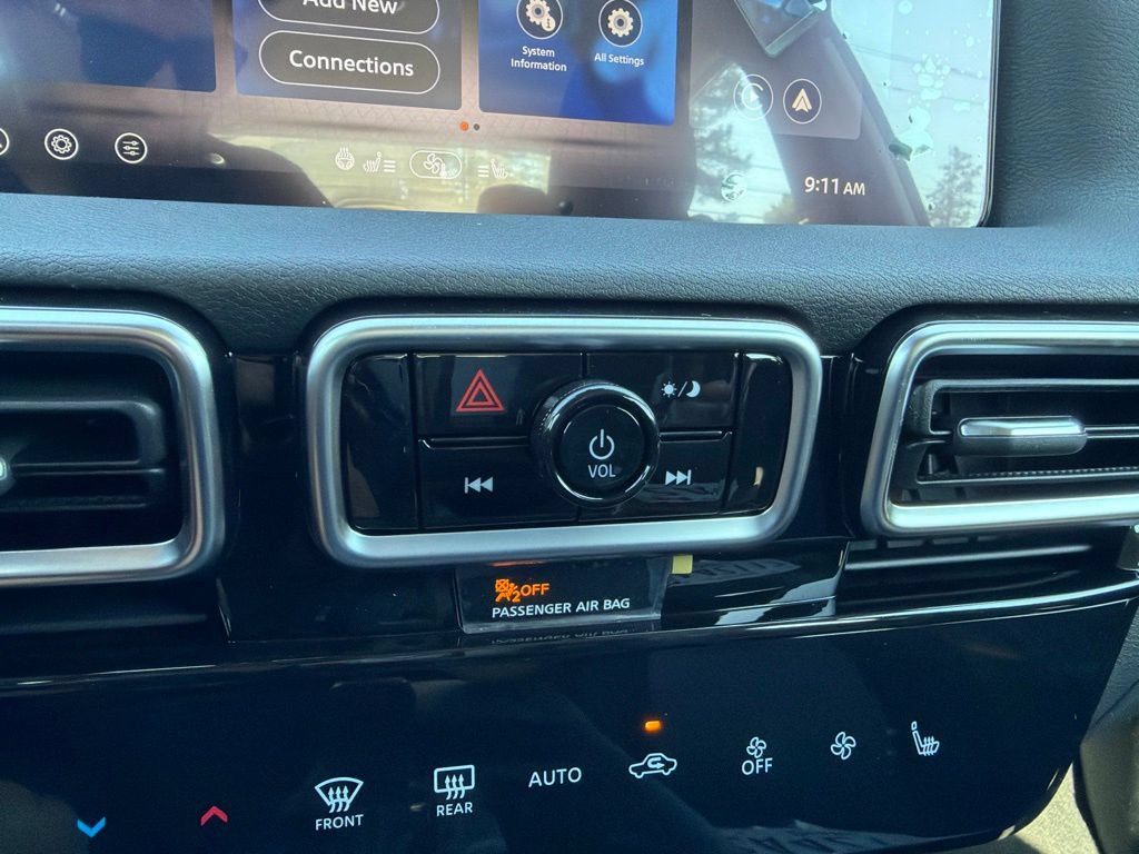 New 2026 Nissan Sentra SV w/ SV Convenience Package FWD image 10