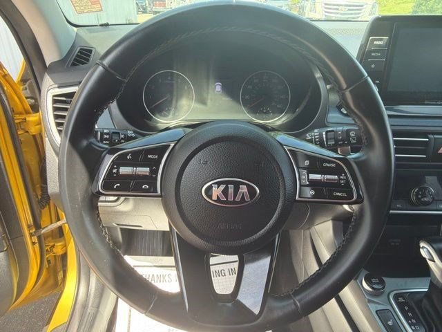 Used 2021 Kia Seltos S AWD/4WD image 16