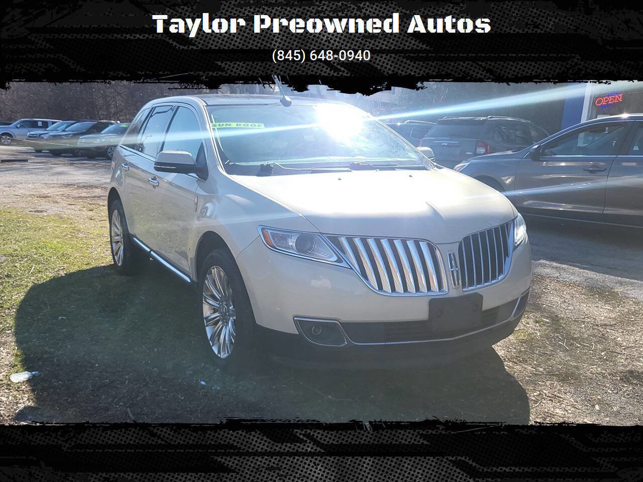 Used 2015 Lincoln MKX AWD w/ Equipment Group 102A image 1