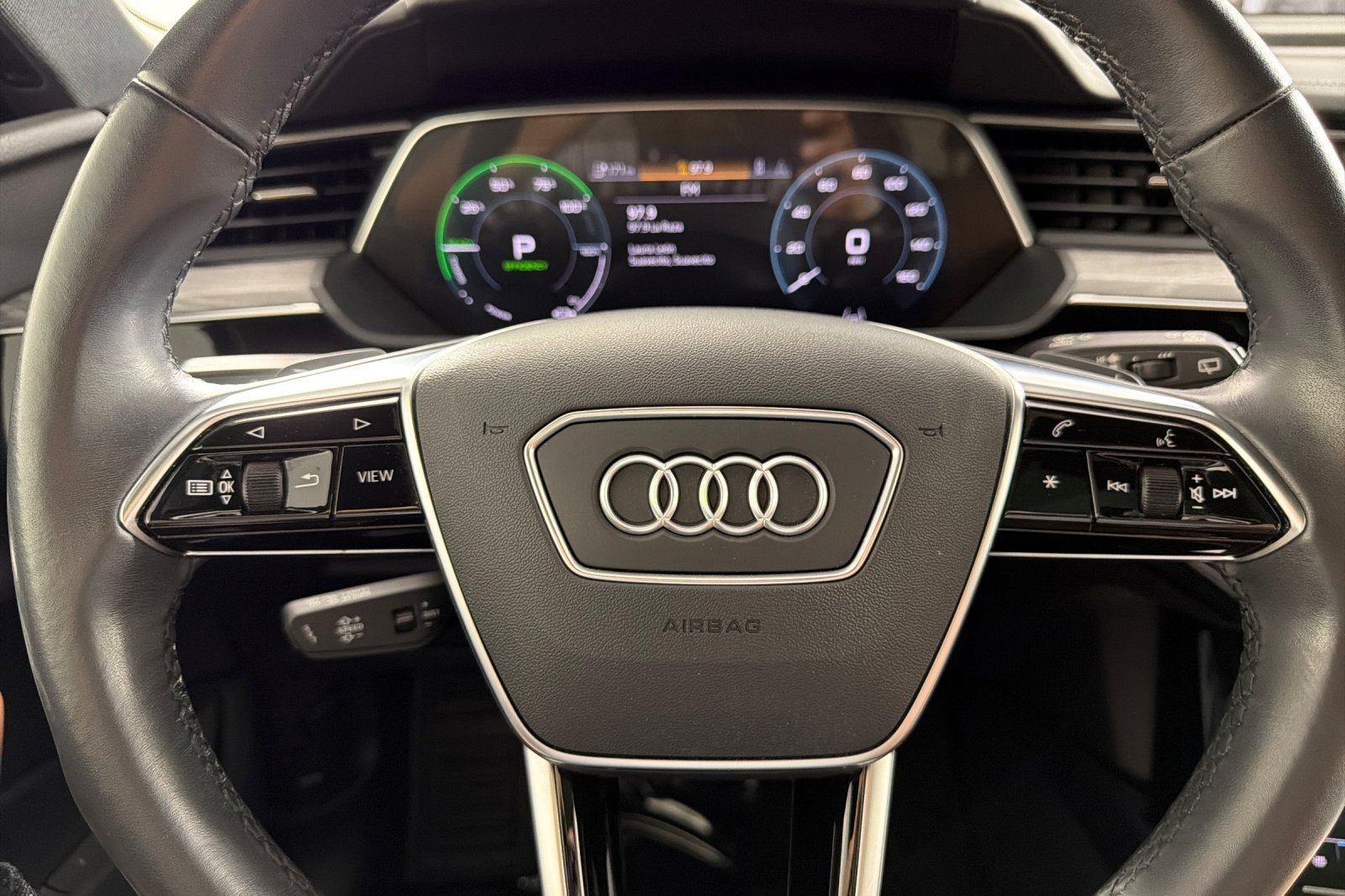 Used 2022 Audi e-tron Chronos AWD/4WD image 23