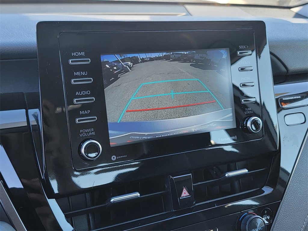 Used 2023 Toyota Camry SE image 24