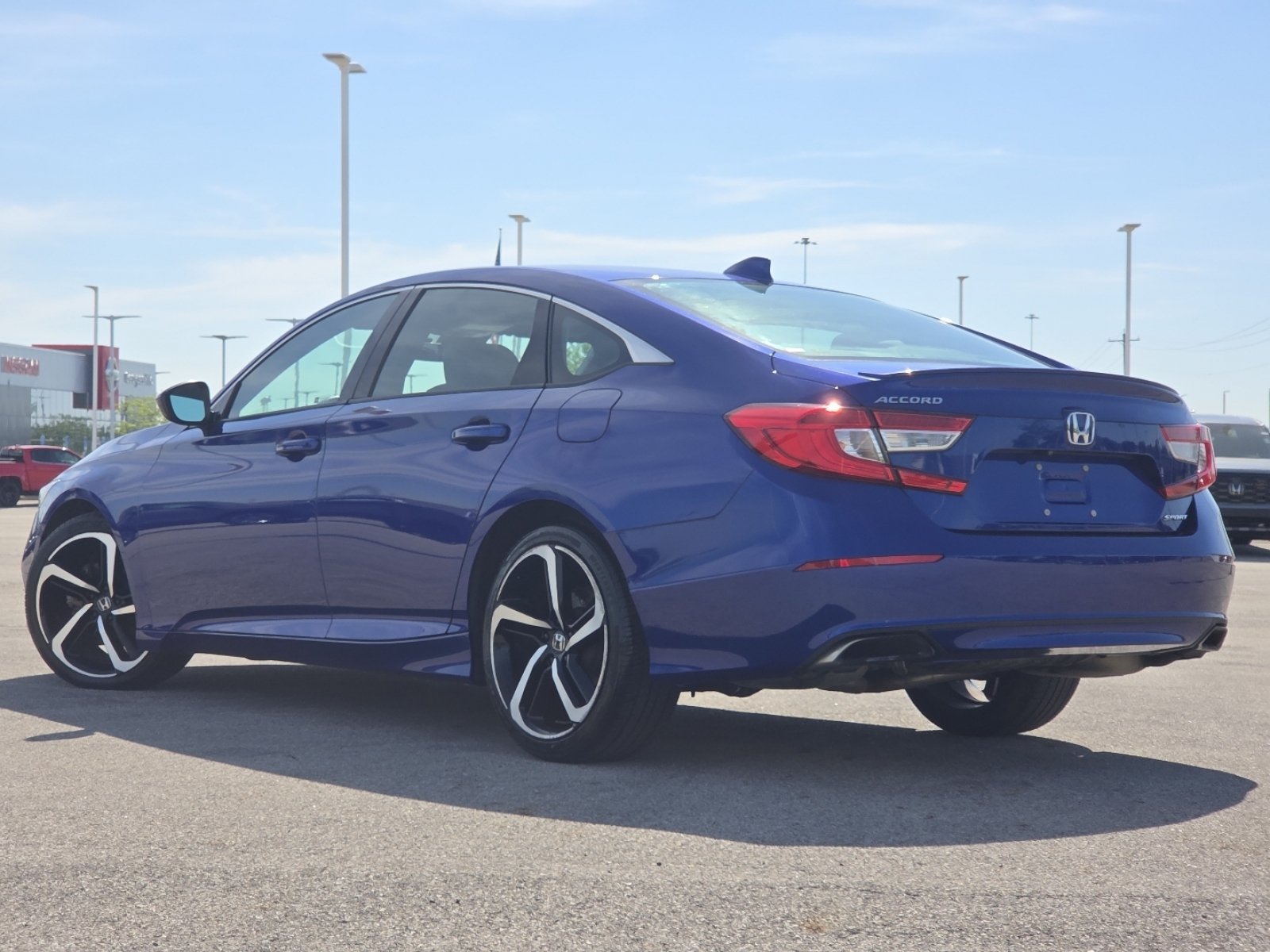 Used 2018 Honda Accord Sport image 14
