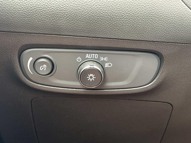 Used 2024 Buick Encore GX Preferred FWD image 25