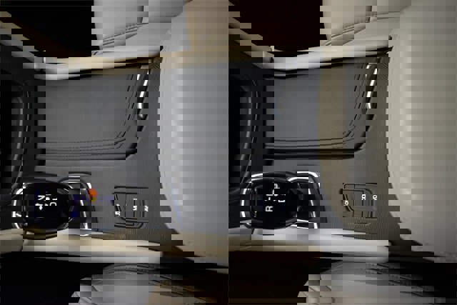 Used 2018 Cadillac XT5 Premium Luxury image 23