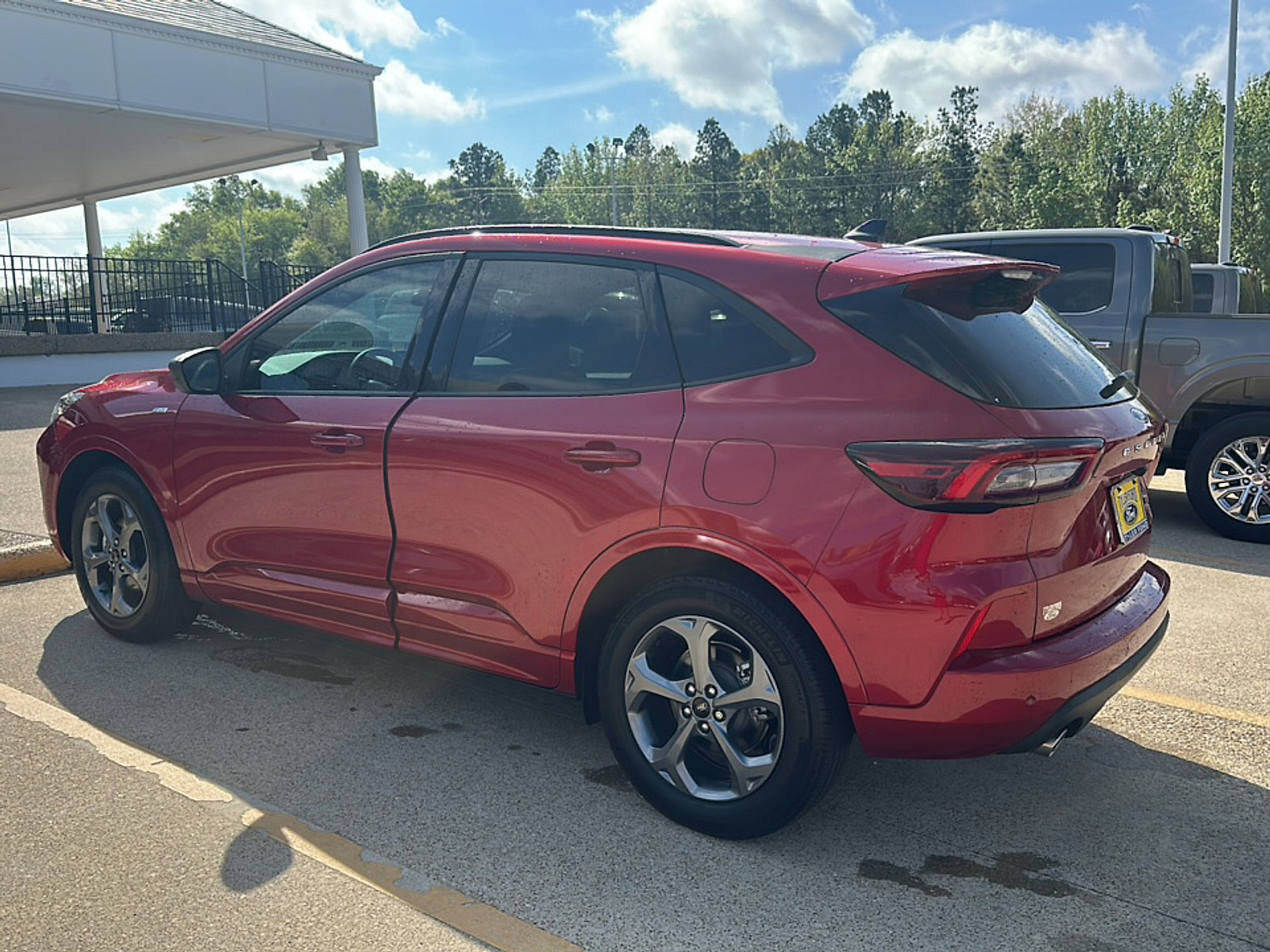 Used 2023 Ford Escape ST-Line w/ Tech Pack #1 image 8