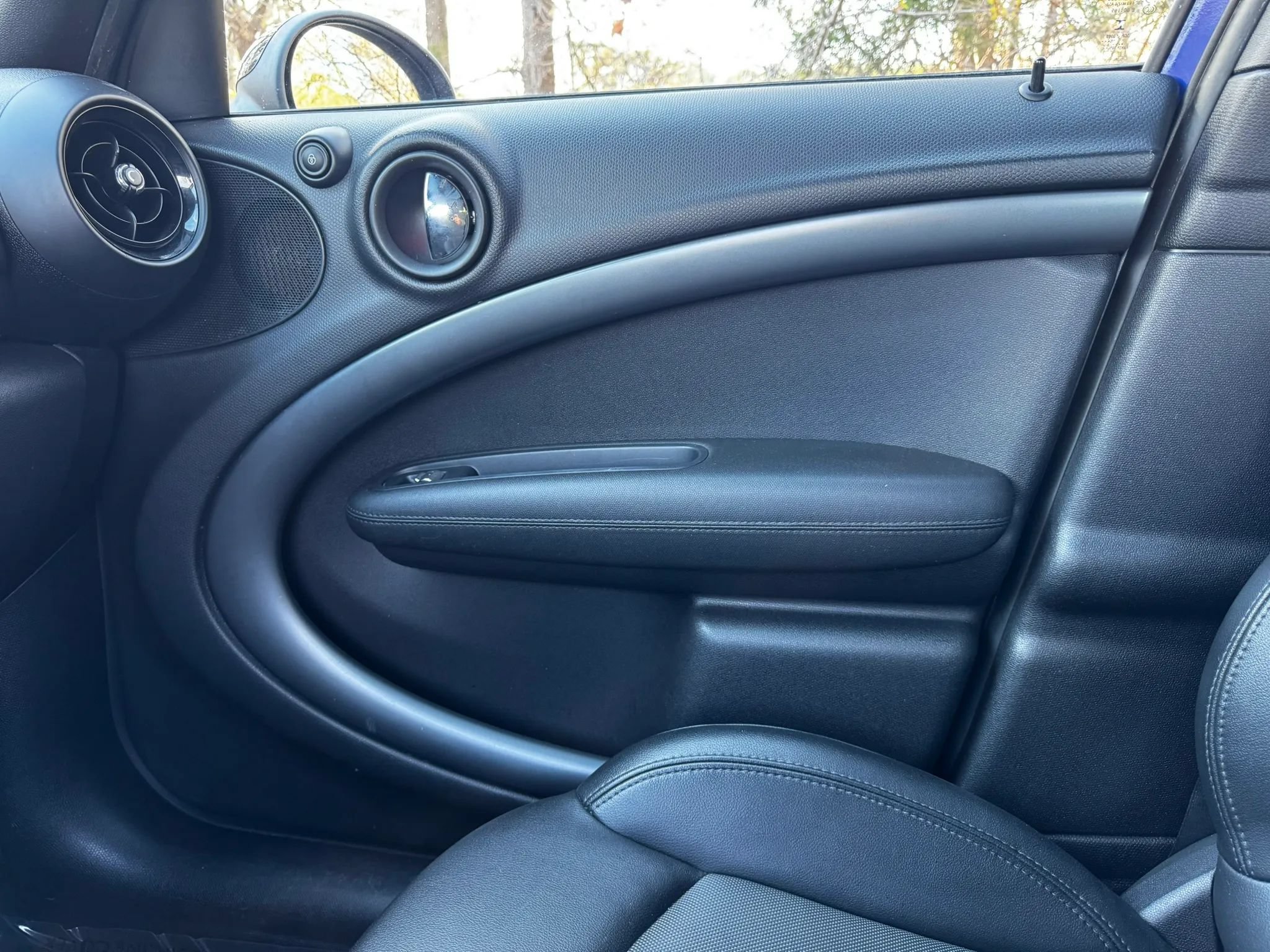 Used 2016 MINI Cooper Countryman S FWD image 8