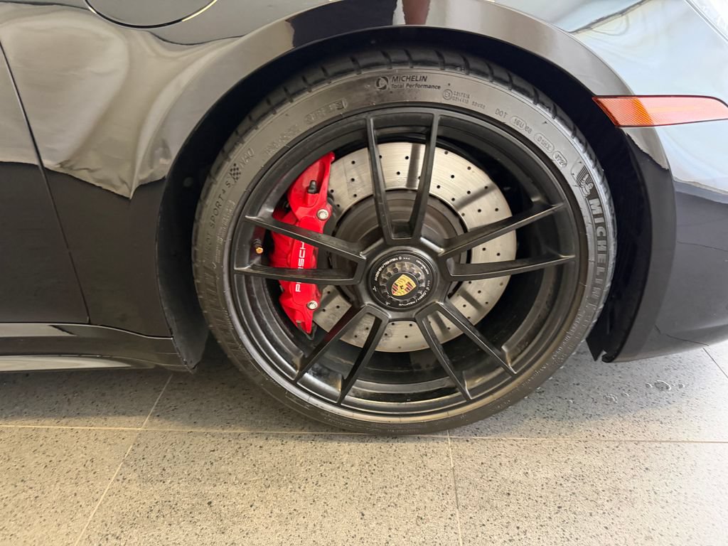 Certified 2024 Porsche 911 Carrera GTS RWD image 13