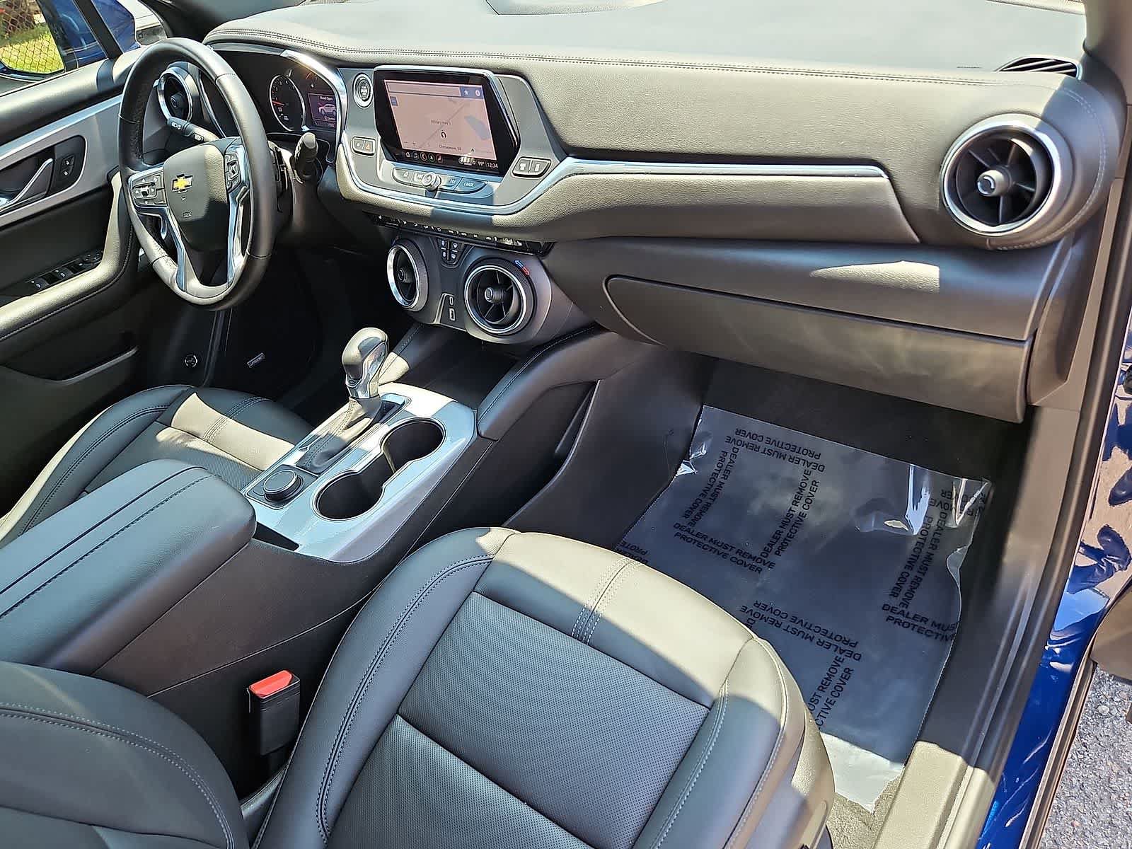 Used 2022 Chevrolet Blazer LT w/ Sound & Technology Package FWD image 35