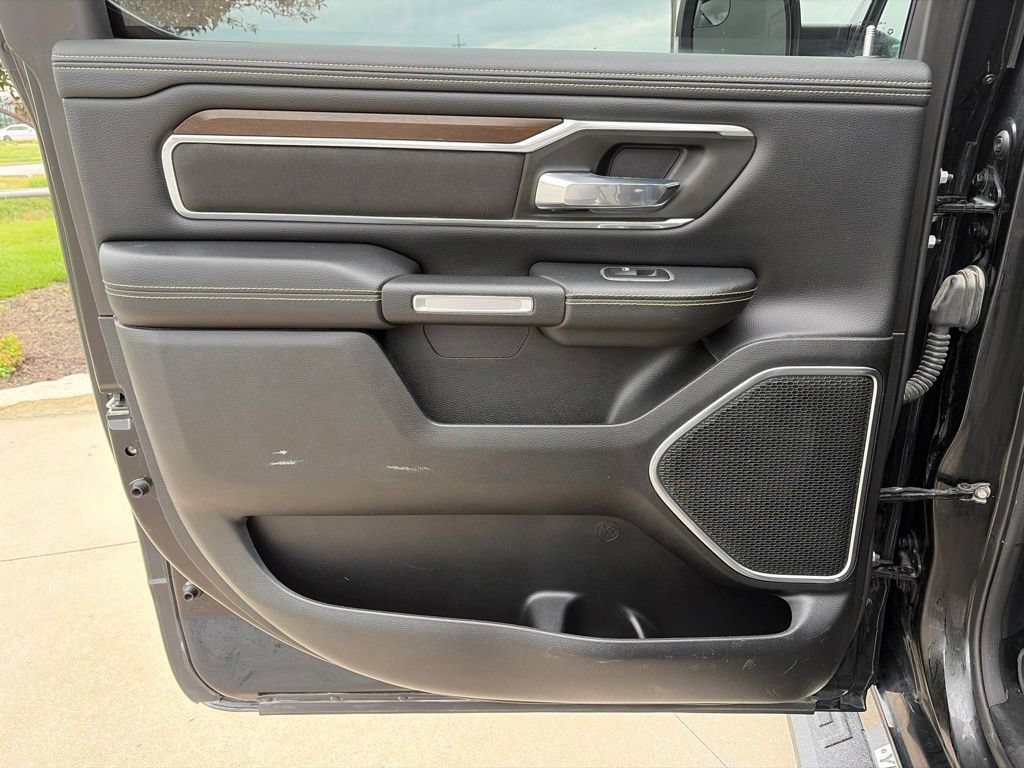 Used 2021 RAM 1500 Laramie AWD/4WD image 43