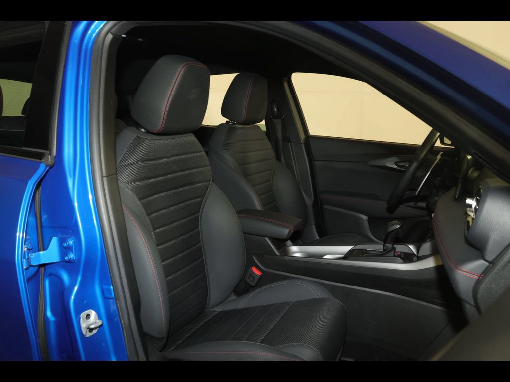 Used 2024 Dodge Hornet R/T w/ R/T Blacktop Package AWD/4WD image 29