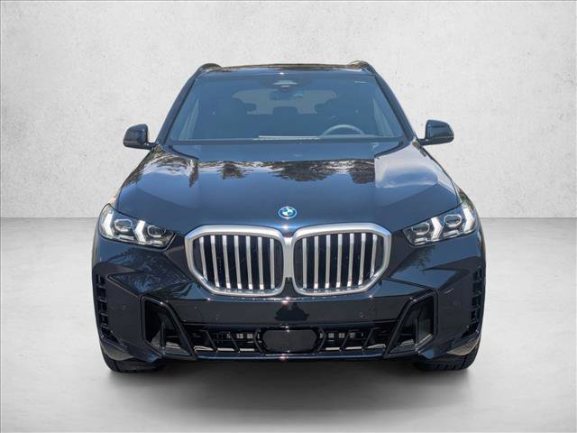 Used 2026 BMW X5 xDrive50e w/ M Sport Package image 5