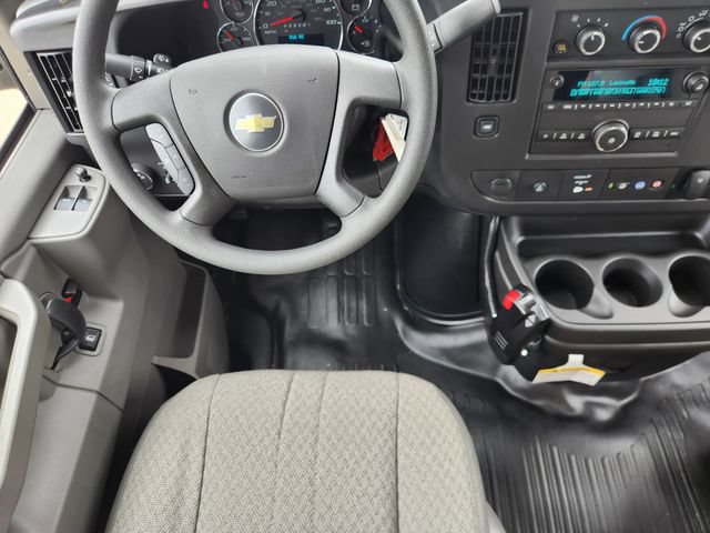 New 2025 Chevrolet Express 3500 w/ Power Convenience Package RWD image 27