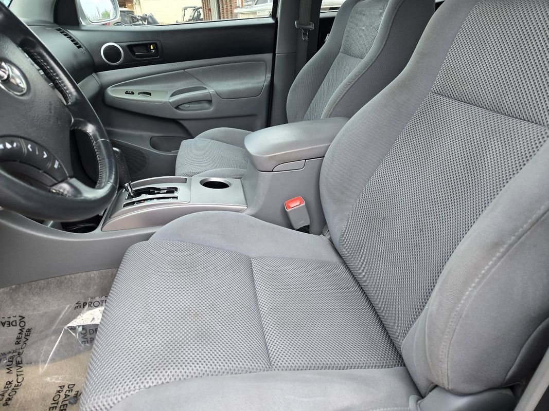 Used 2009 Toyota Tacoma PreRunner RWD image 16