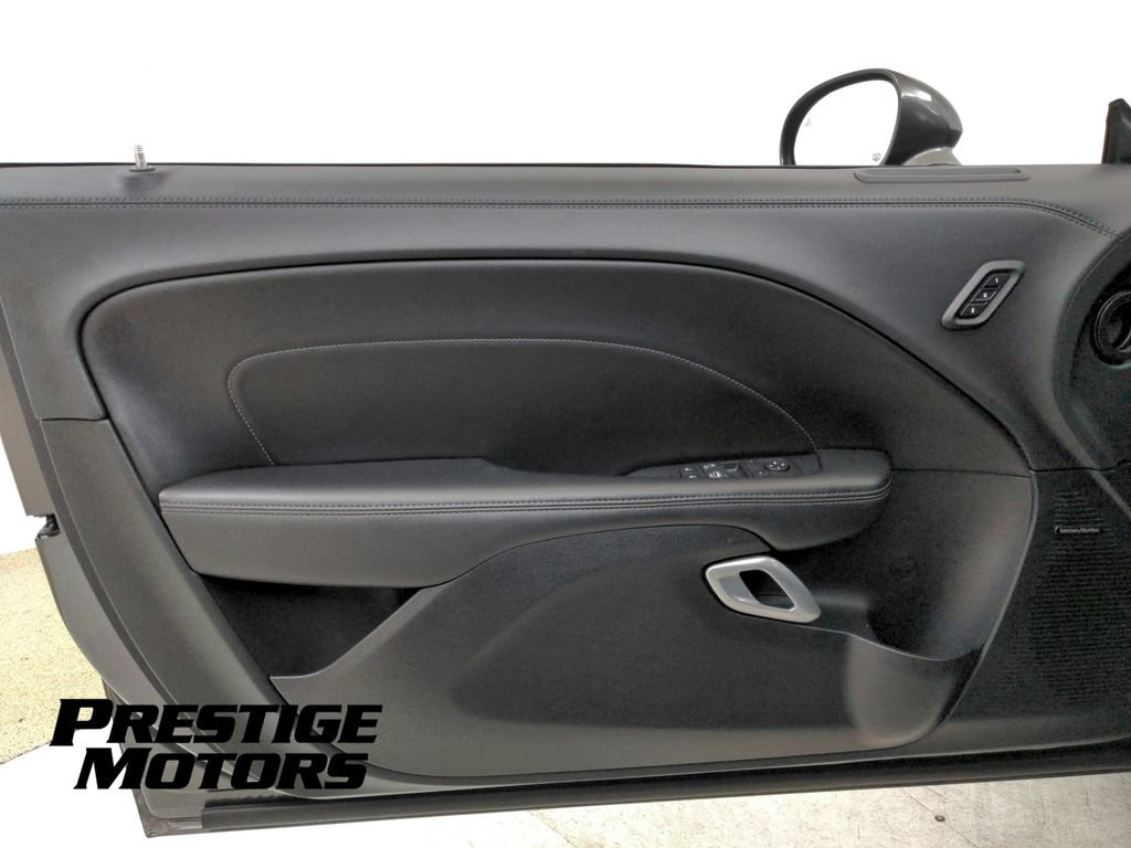 Used 2022 Dodge Challenger R/T Scat Pack w/ Plus Package RWD image 27