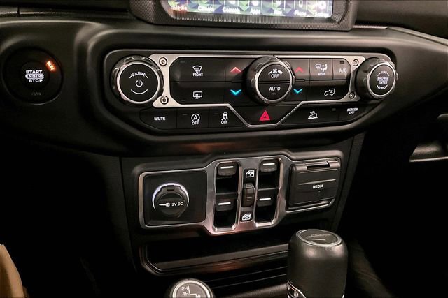 Used 2022 Jeep Gladiator Overland w/ Popular Equipment Package image 29