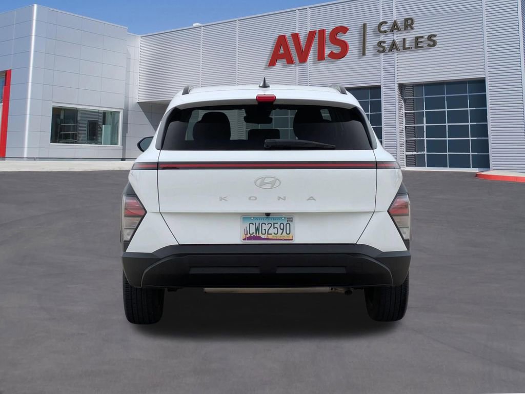 Used 2025 Hyundai Kona SEL FWD image 7