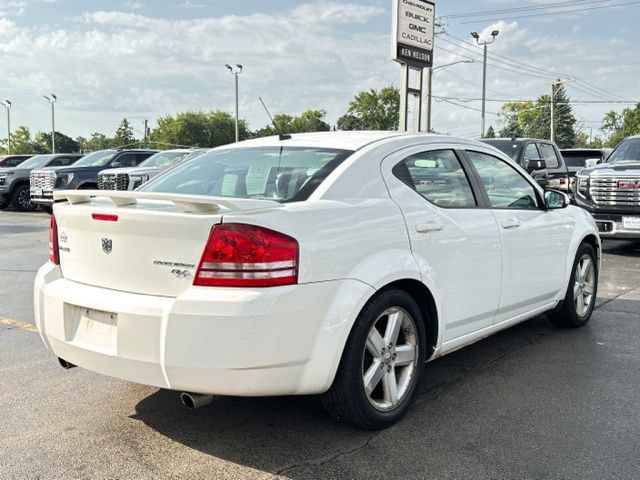 Used 2009 Dodge Avenger R/T FWD image 12