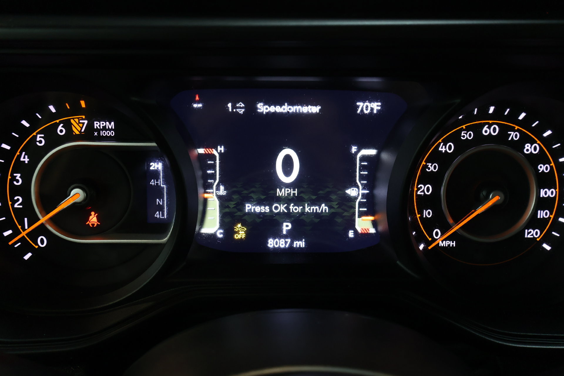 Used 2025 Jeep Gladiator Sport AWD/4WD image 4