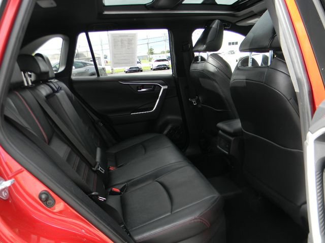 Used 2022 Toyota RAV4 XSE w/ Premium Package AWD/4WD image 27
