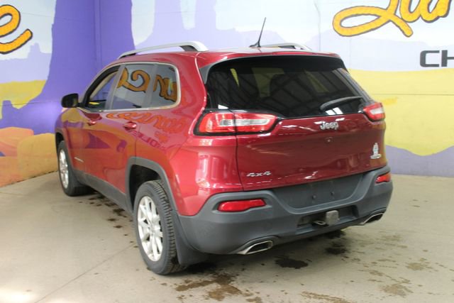Used 2015 Jeep Cherokee Latitude w/ Cold Weather Group AWD/4WD image 6