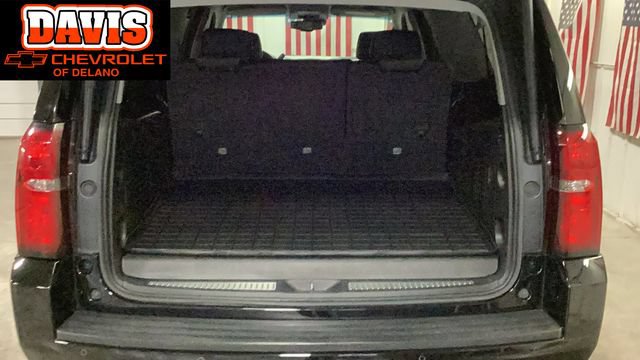 Used 2018 Chevrolet Suburban LT AWD/4WD image 7