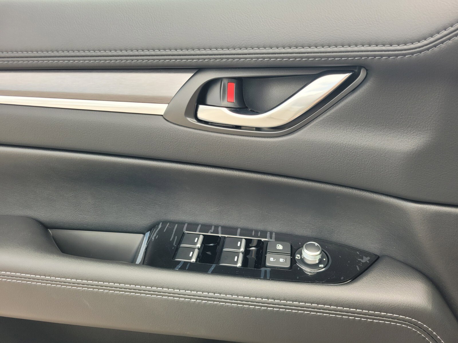 New 2025 MAZDA CX-5 AWD 2.5 S w/ Premium Plus Pkg image 21