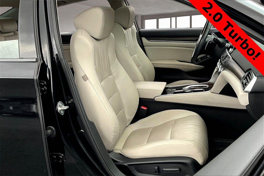 Used 2018 Honda Accord Touring image 7