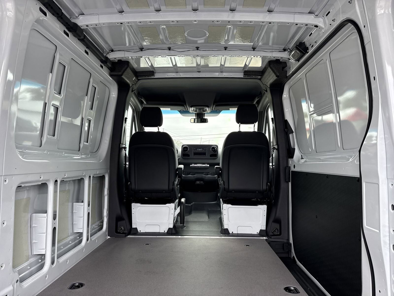 New 2026 Mercedes-Benz Sprinter 2500 image 8