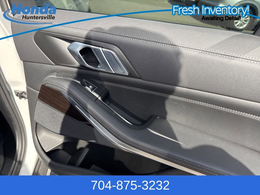 Used 2023 BMW X5 xDrive40i w/ Premium Package image 15