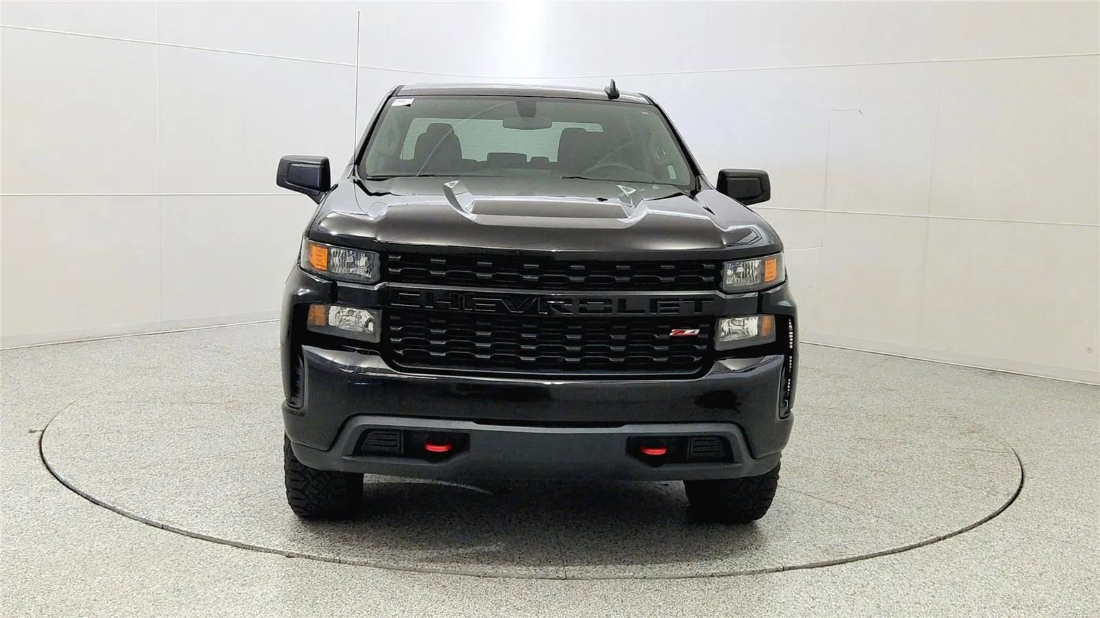Used 2020 Chevrolet Silverado 1500 Custom Trail Boss w/ Custom Convenience Package image 2