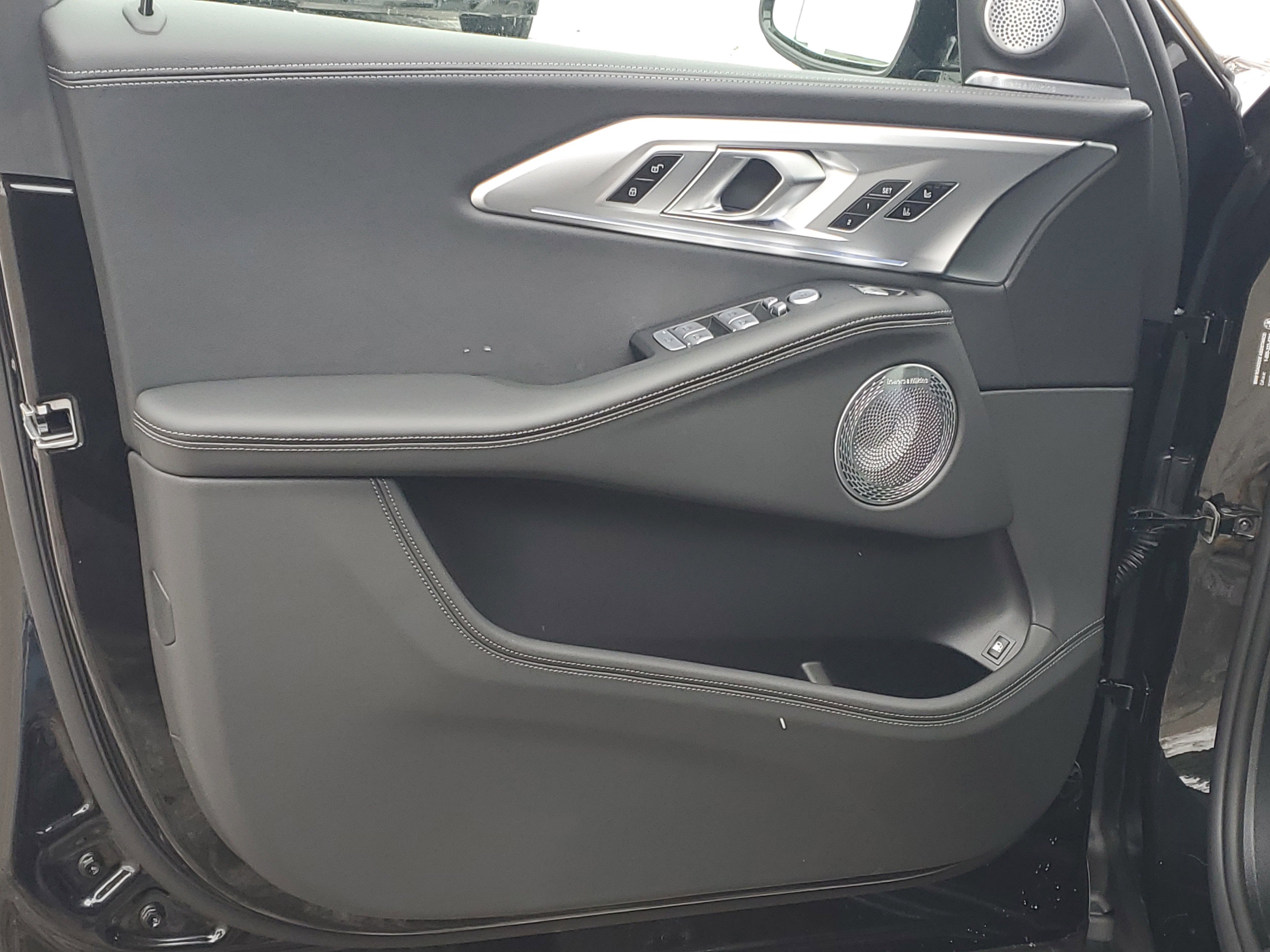 New 2026 BMW XM Label Red image 5