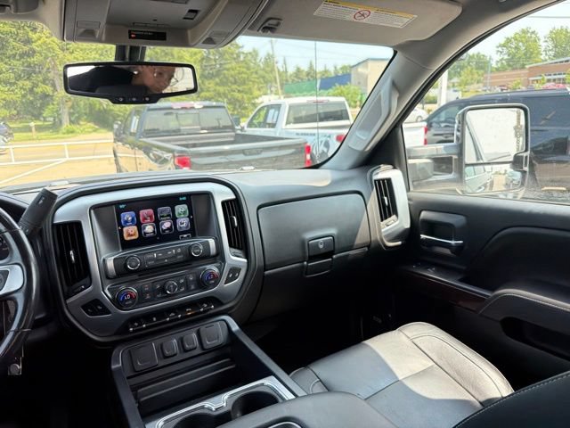 Used 2017 GMC Sierra 2500 SLT AWD/4WD image 22