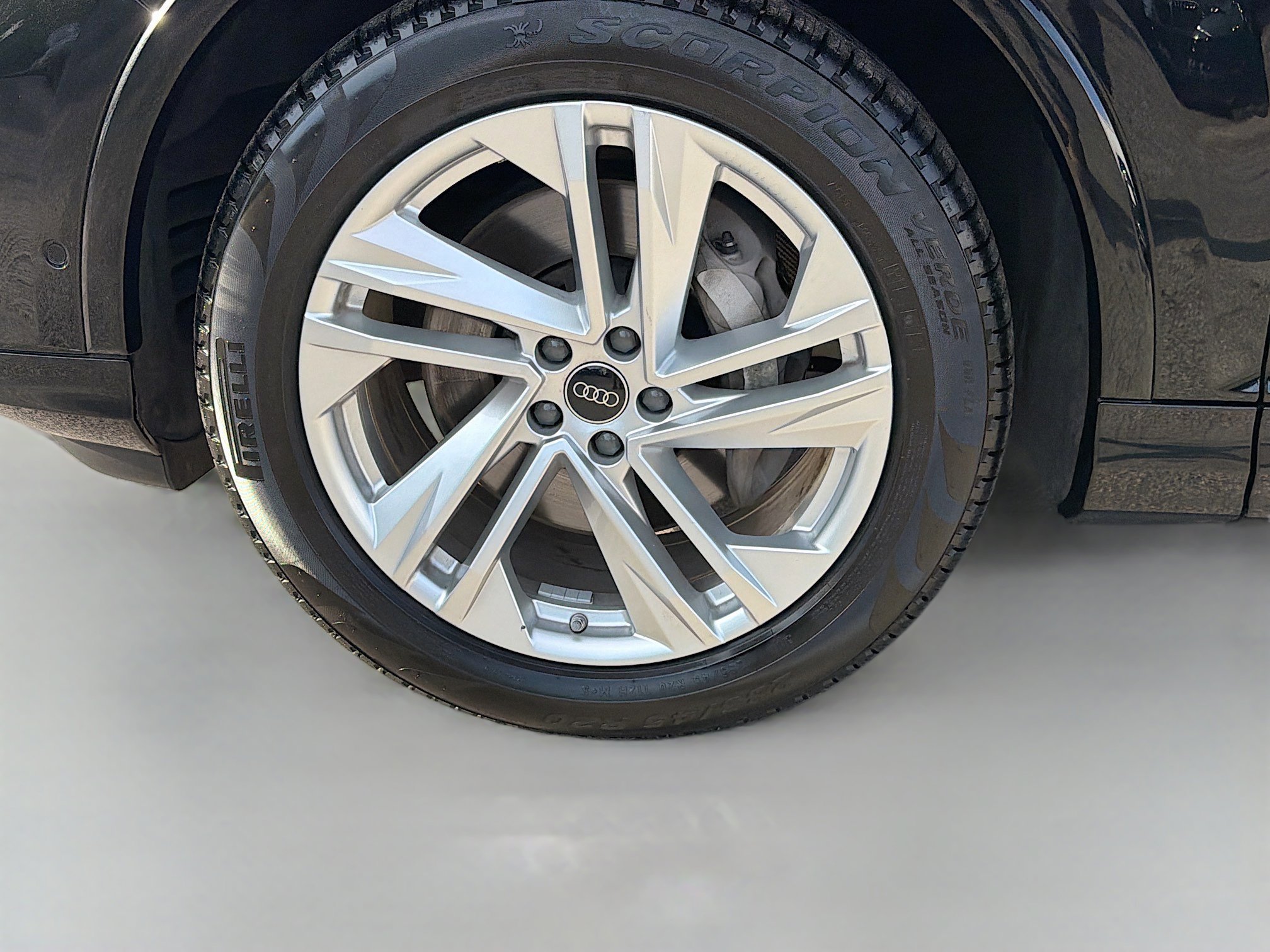 Used 2023 Audi Q7 3.0T Prestige w/ Prestige Package AWD/4WD image 42