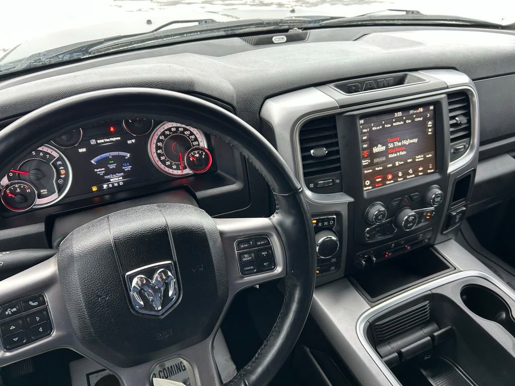 Used 2022 RAM 1500 Classic Warlock w/ Ceramic Grey Warlock Package image 17